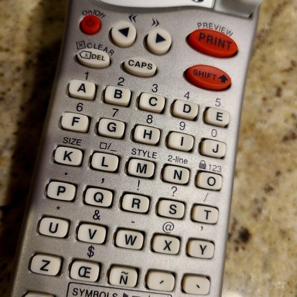 Dymo LetraTag Silver Handheld Labeler Maker Machine Portable Tested Works! - Picture 3 of 12